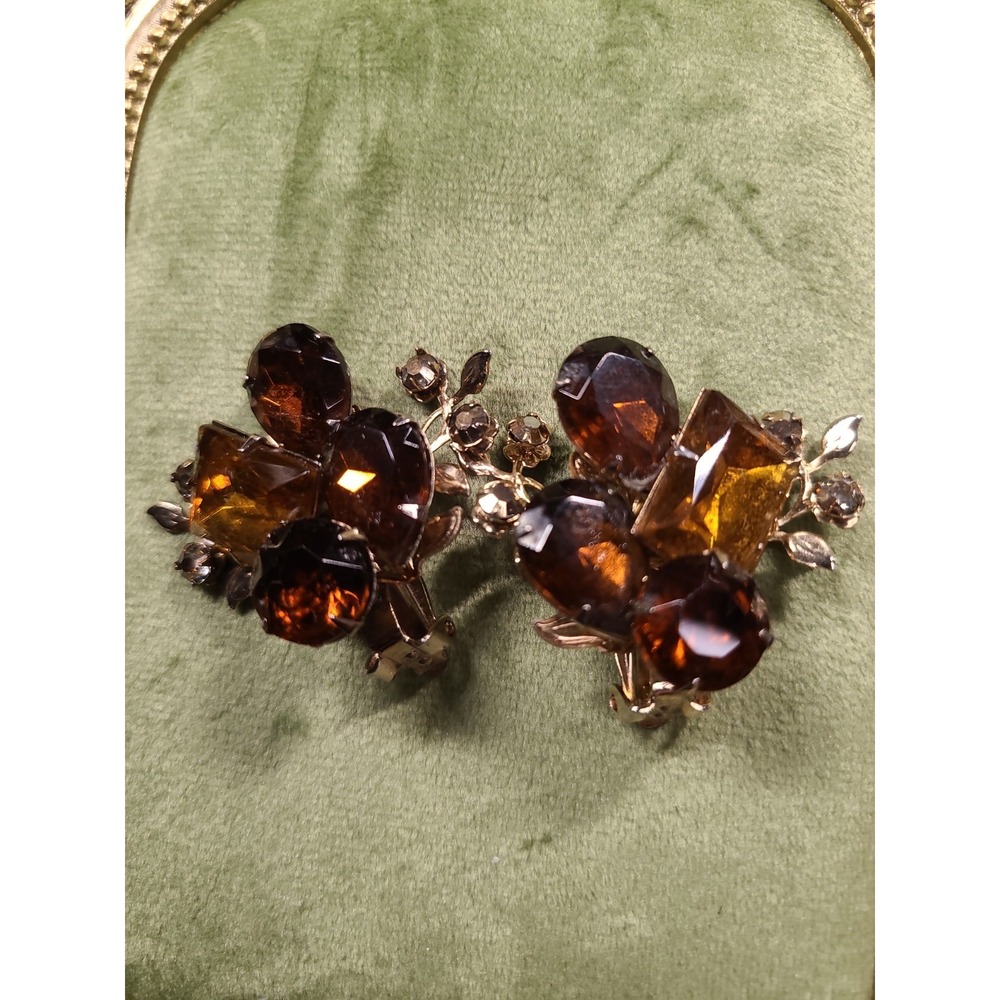 Vintage Celebrity Signed Amber Lucite Clip On Earrings Gold Tone Floral 1950s